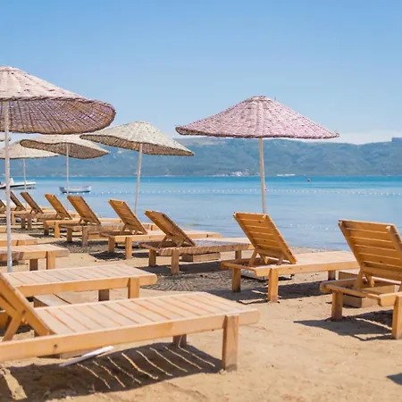 Pino Mar Luxury 4* Erdek
