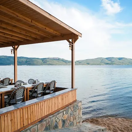Pino Mar Luxury Nocleg ze śniadaniem 4*