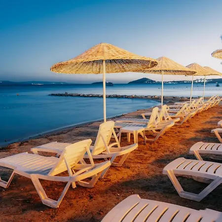 Pino Mar Luxury Nocleg ze śniadaniem