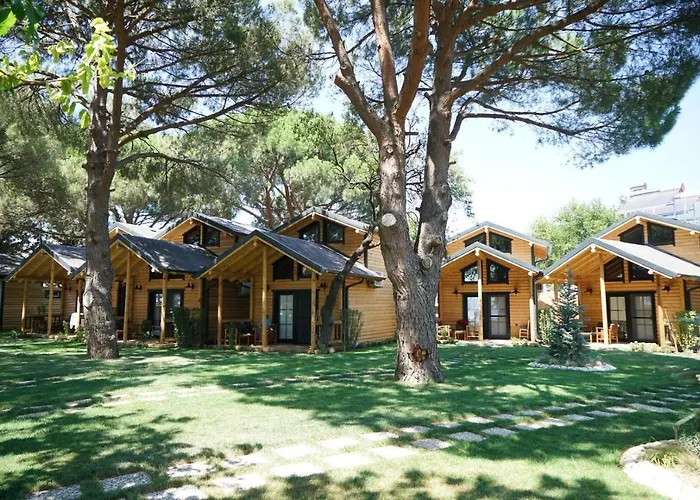 Oda ve Kahvaltı Pino Mar Luxury 4*