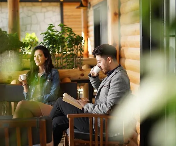 Pino Mar Luxury Oda ve Kahvaltı 4*