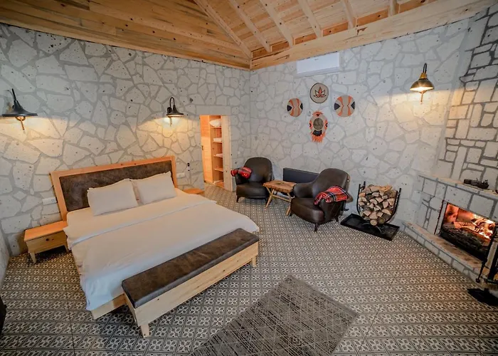 Pino Mar Luxury Oda ve Kahvaltı 4*